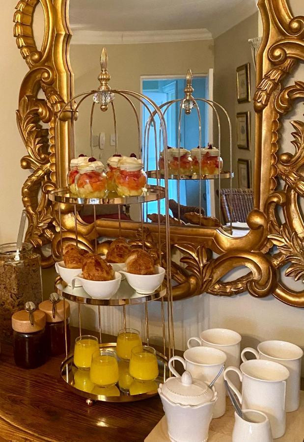 Vair'S Place Guest House In Sandton Paulshof - Apartment, Lux Suites & Spa Johannesburg Ngoại thất bức ảnh