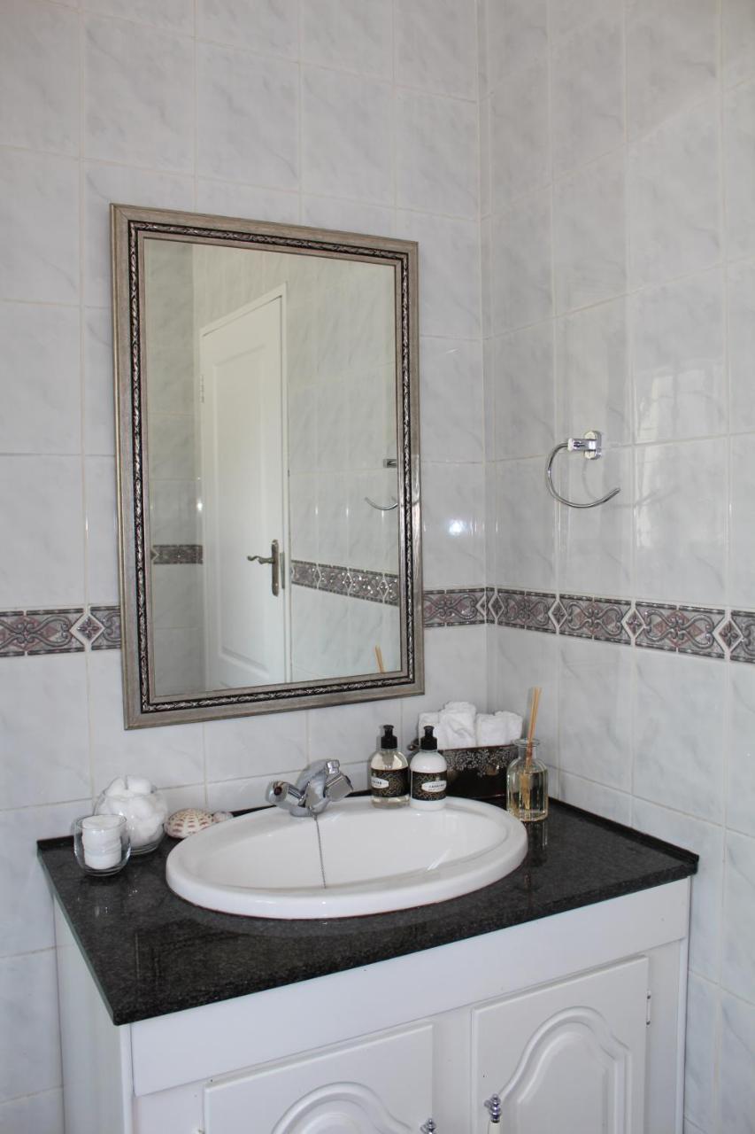 Vair'S Place Guest House In Sandton Paulshof - Apartment, Lux Suites & Spa Johannesburg Ngoại thất bức ảnh